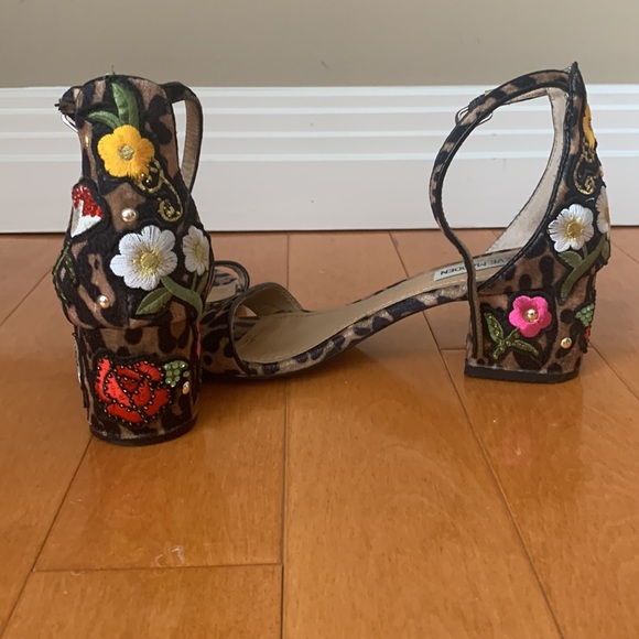 Steve Madden Velvet Women’s Inca Studded Leopard Block-Heel Sandals (2 inch) - Picture 3 of 5